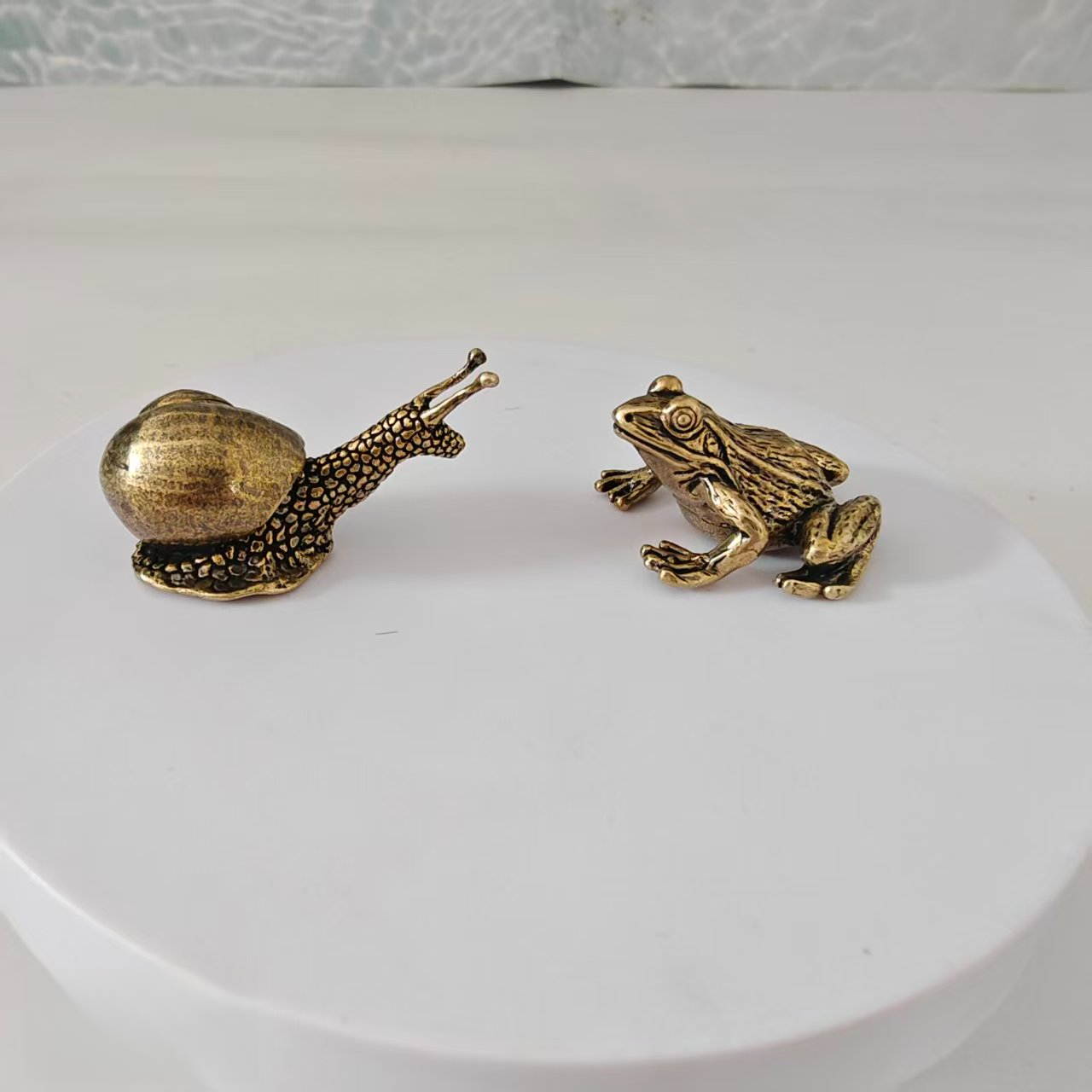 2 pieces of brass frog and sna - огляд і ціна Marine Aquarium Mini